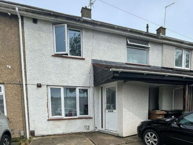 Room for rent in Corby