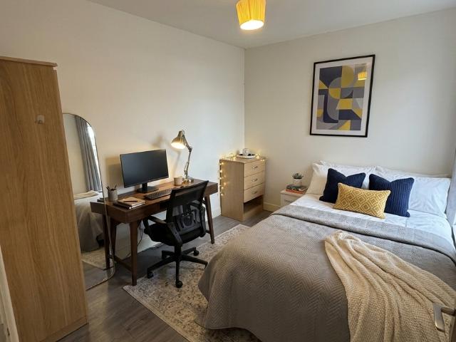 Room for rent in Ladybarn, Georgia