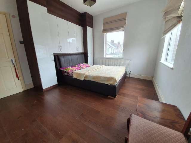 Room for rent in Greater London
