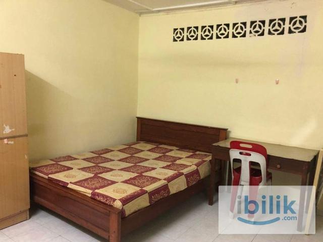 Room for rent in Petaling, Damansara Damai