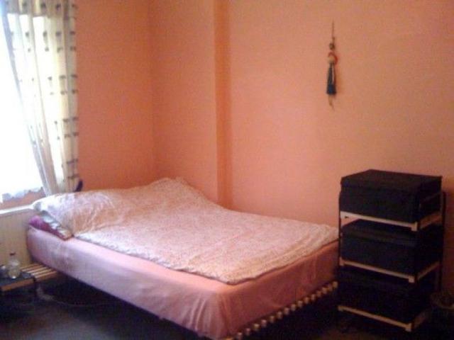 Room for rent in Bowes, Greater London