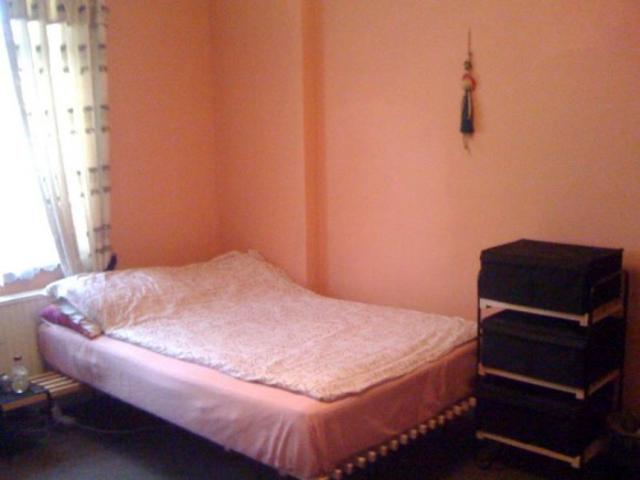 Room for rent in Bowes, Greater London