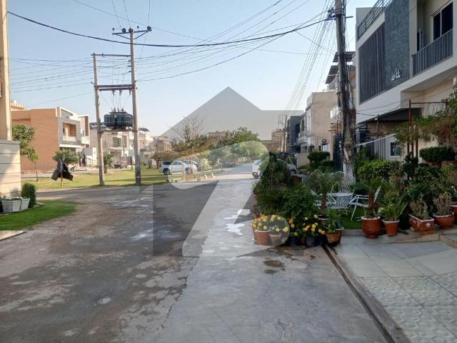 House for sale in Multan, Islamabad Capital Territory