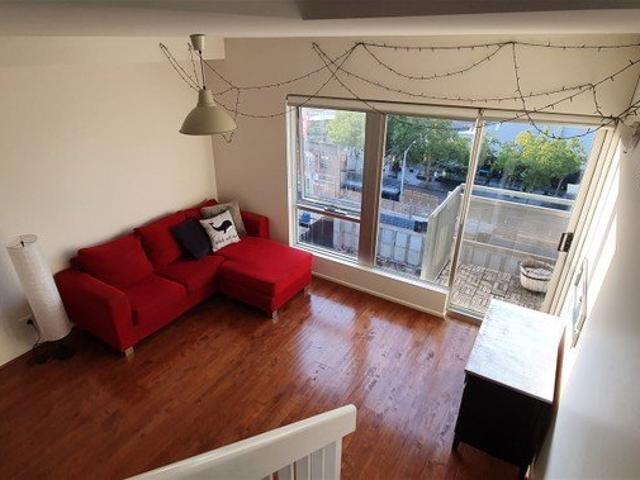 Apartment for rent in Melbourne