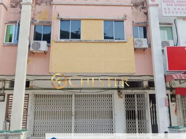 Shop for rent in Batu Pahat, Johor