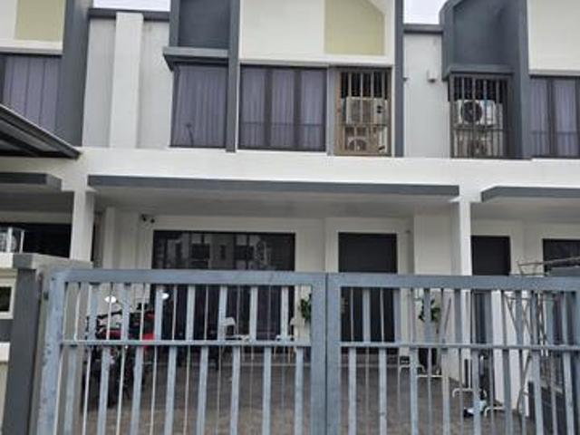 Terraced House for rent in Tanjong Sepat, Selangor