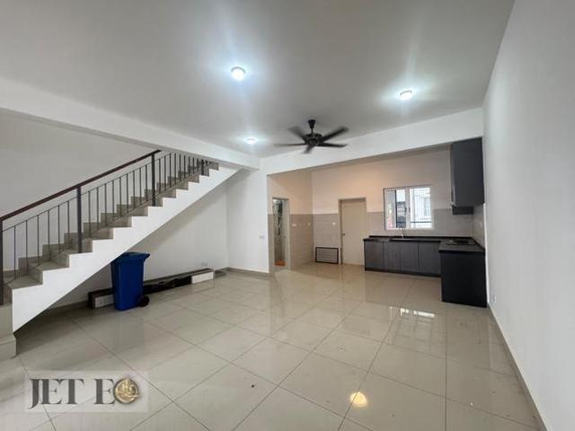 Terraced House for rent in Alam Impian, Selangor