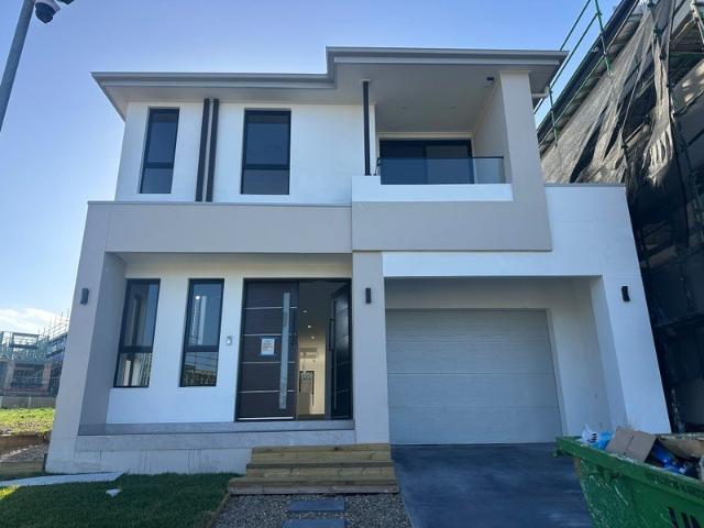 House for rent in Orchard Hills, Sydney