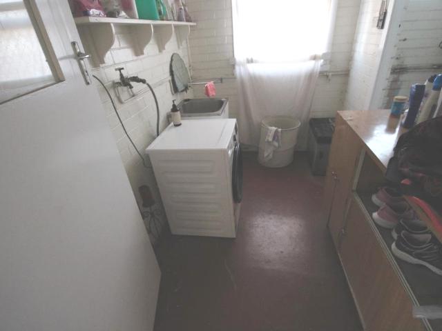 House for sale in Park Avenue, Queensland