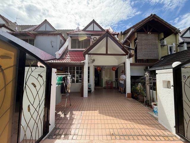 Terraced House for sale in Country Heights Damansara, Kuala Lumpur