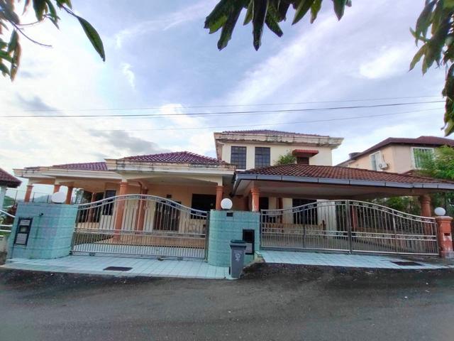 Bungalow for sale in Sendayan Village, Negeri Sembilan