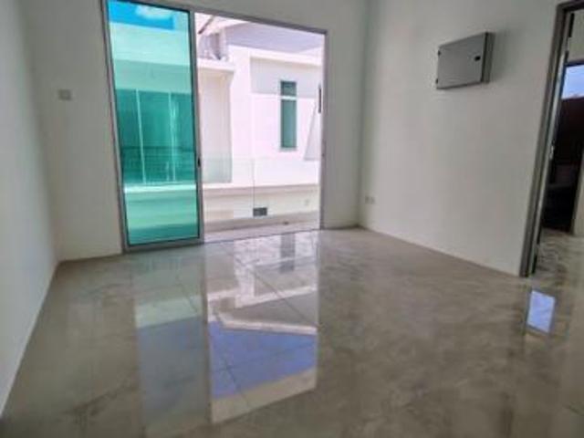 Bungalow for sale in Wellesley, Penang