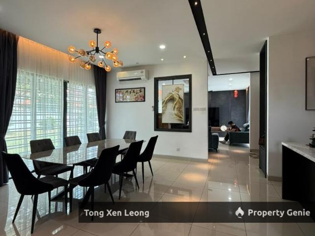 Bungalow for sale in Malaka
