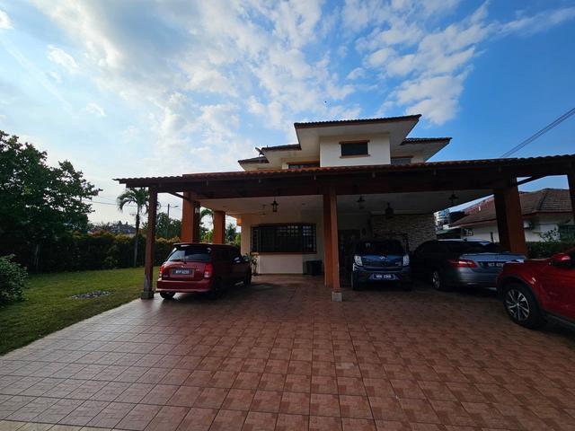 Bungalow for sale in Sendayan Village, Negeri Sembilan