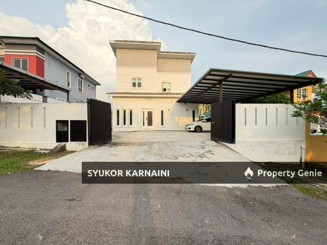 Bungalow for sale in Tanjong Sepat, Selangor