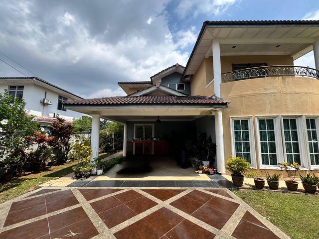 Bungalow for sale in Selayang, Selangor
