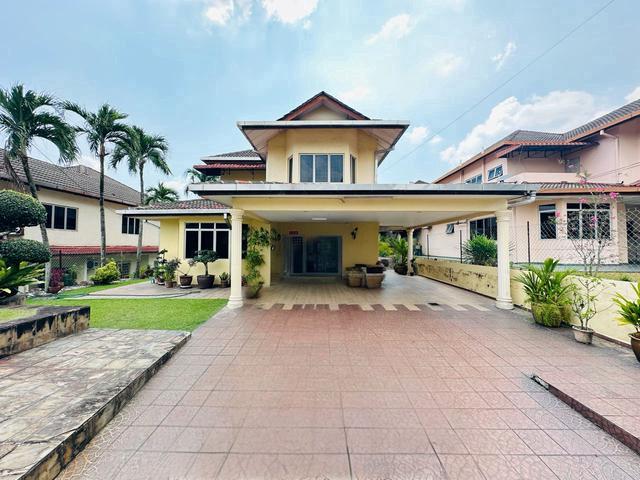 Bungalow for sale in Selayang, Selangor