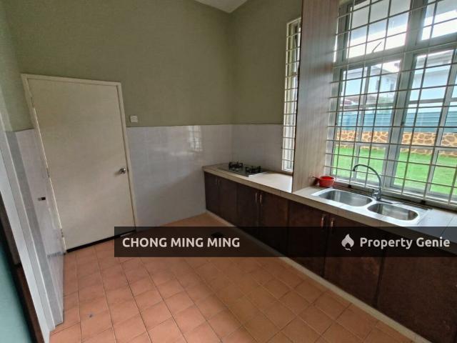 Bungalow for rent in Sendayan Village, Negeri Sembilan