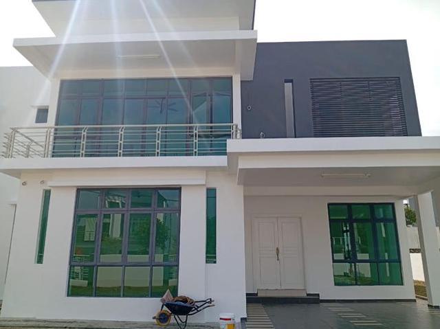 Bungalow for sale in Malaka