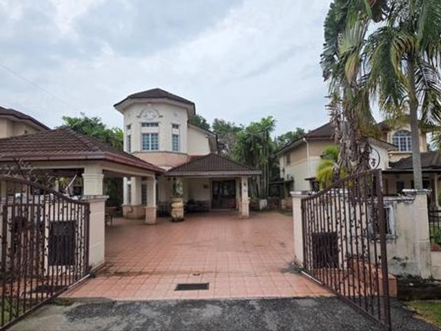 Bungalow for sale in Sendayan Village, Negeri Sembilan