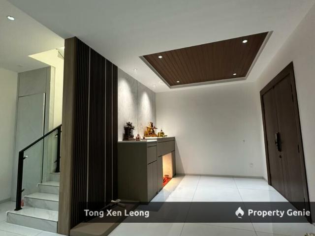 Bungalow for sale in Malaka