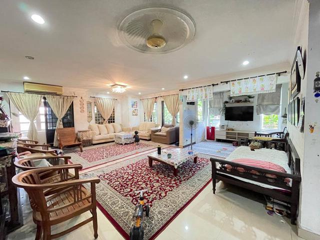 Bungalow for sale in Petaling, Subang Jaya