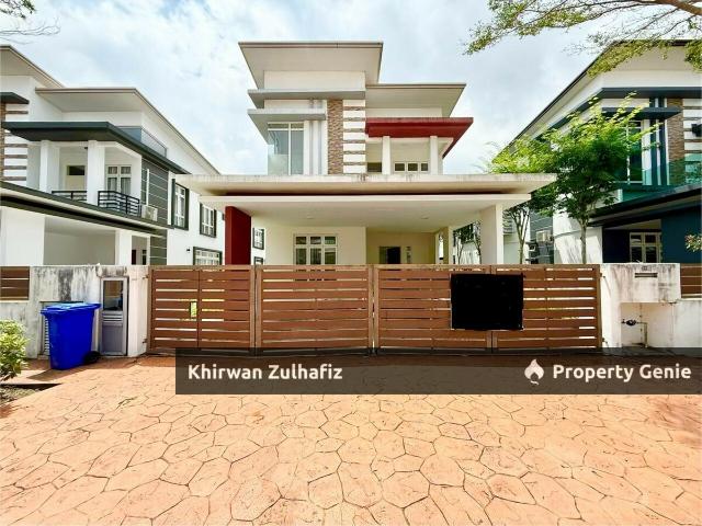 Residential House for sale in Petaling, Alam Impian