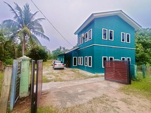 Bungalow for sale in Malaka