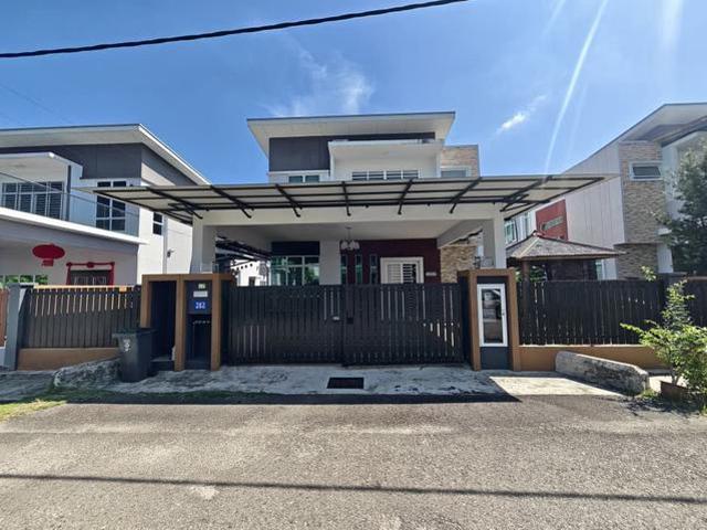 Bungalow for sale in Sendayan Village, Negeri Sembilan