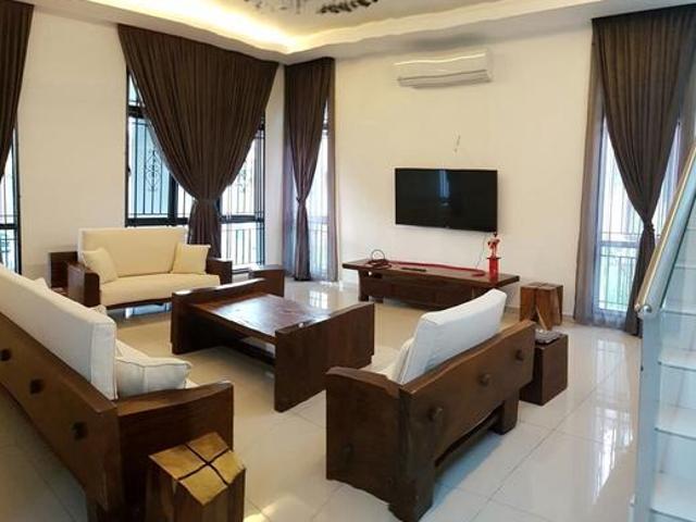 Bungalow for sale in Malaka