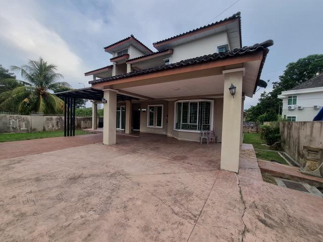 Bungalow for sale in Wellesley, Penang