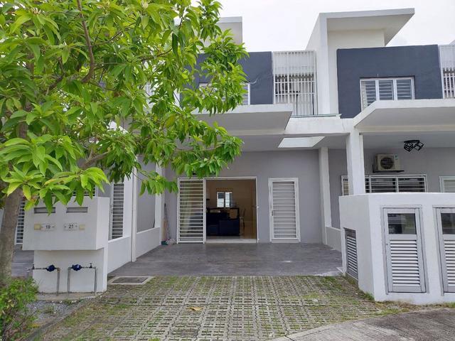 Terraced House for rent in Tanjong Sepat, Selangor