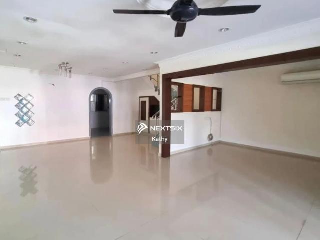 House for rent in Malaka