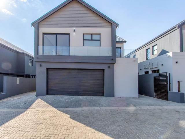 House for rent in Vosloorus, Gauteng