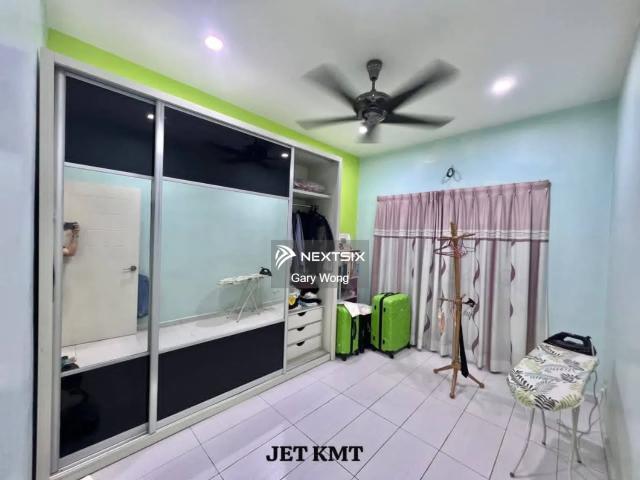 Residential House for sale in Kuching