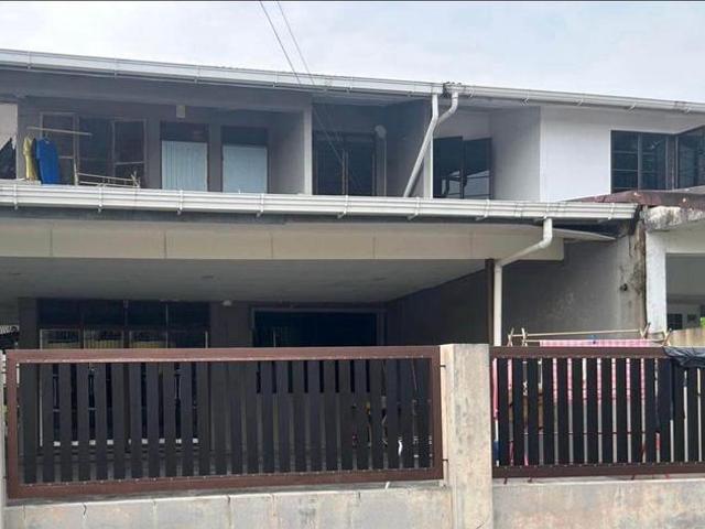 Terraced House for sale in Kuching