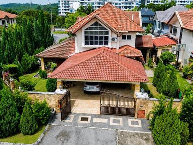 Bungalow for sale in Kajang, Langat