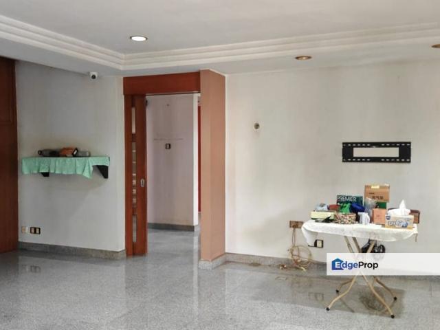 House for sale in Petaling, Damansara Damai