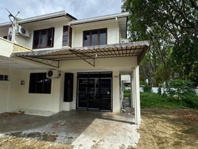 Terraced House for rent in Kuching