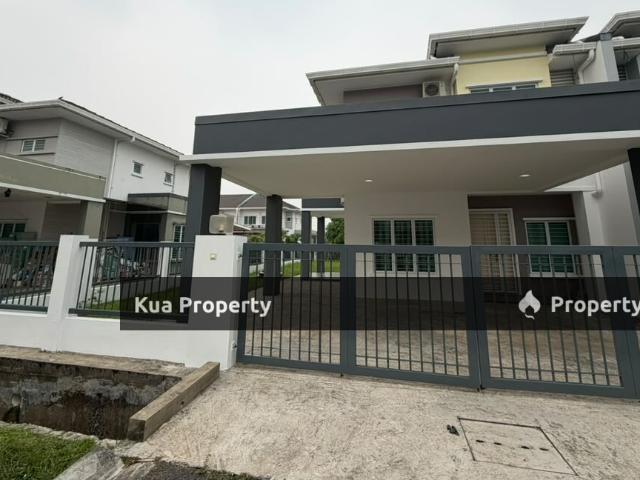 Terraced House for sale in Northbank, Kuching