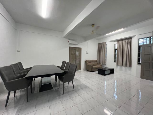 Terraced House for rent in Wellesley, Penang
