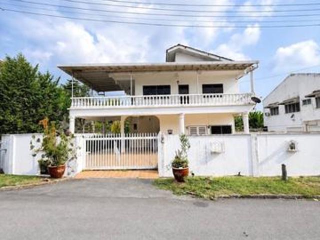 Bungalow for sale in Sendayan Village, Negeri Sembilan