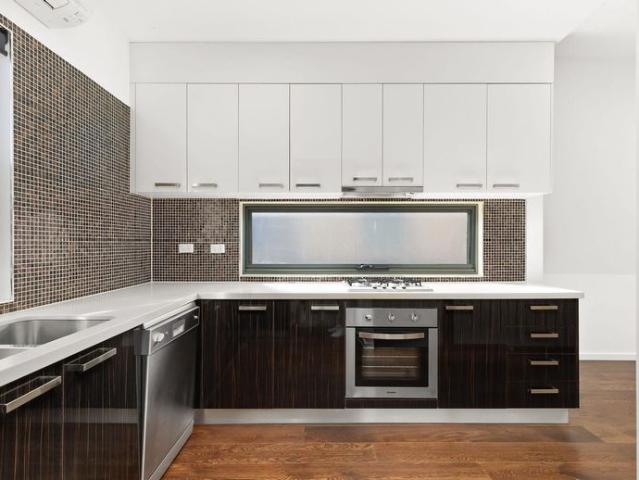 Townhouse for rent in Camerons Creek, Victoria