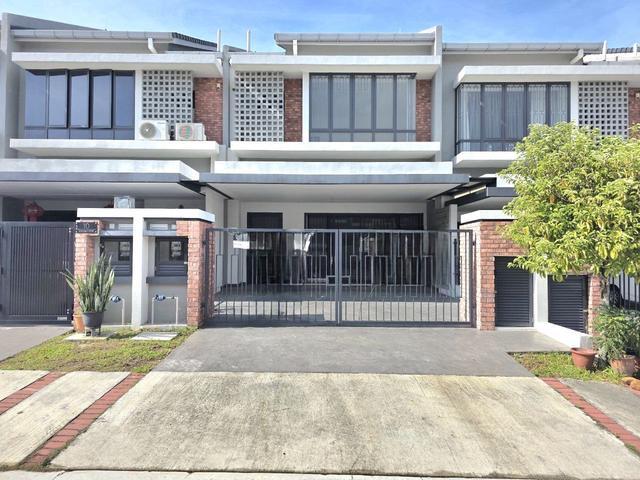 Terraced House for sale in Petaling, Alam Impian