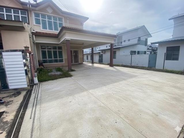 Terraced House for sale in Wellesley, Penang