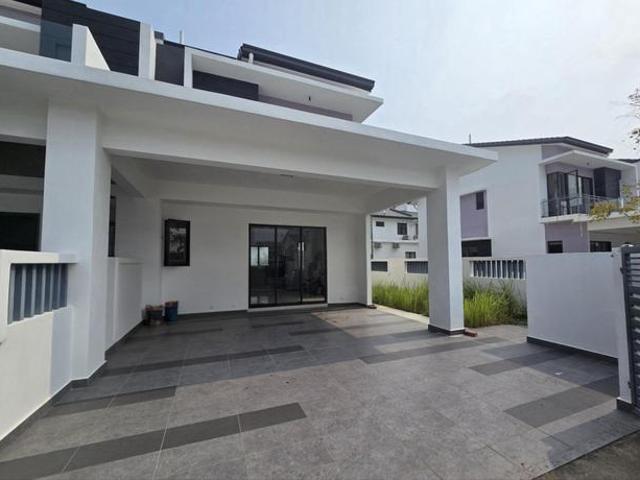 Terraced House for rent in Zon Perindustrian Bebas Telok Panglima Garang, Teluk Panglima Garang
