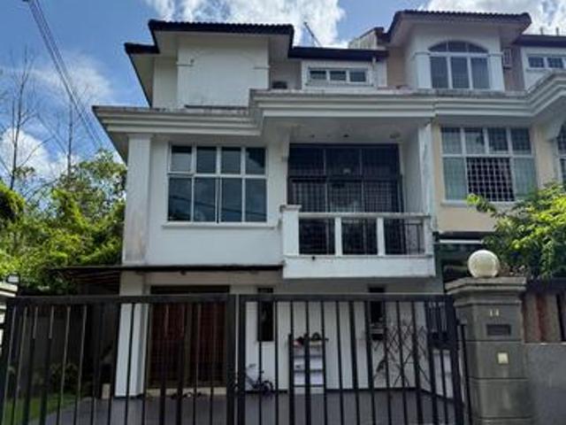 Terraced House for sale in Ulu Tiram, Johor