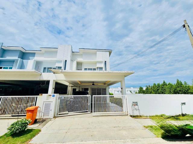Terraced House for sale in Sendayan Village, Negeri Sembilan