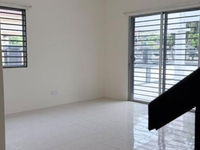 House for rent in Petaling, Alam Impian