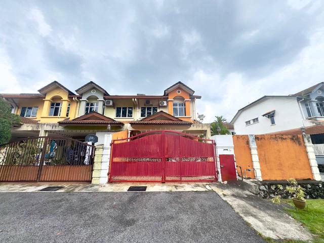 Terraced House for sale in Petaling, Subang Jaya